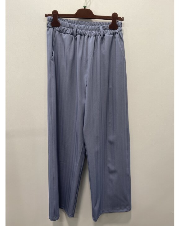 Marta Du Chateau - Buks 56560 Marta Du Chateau